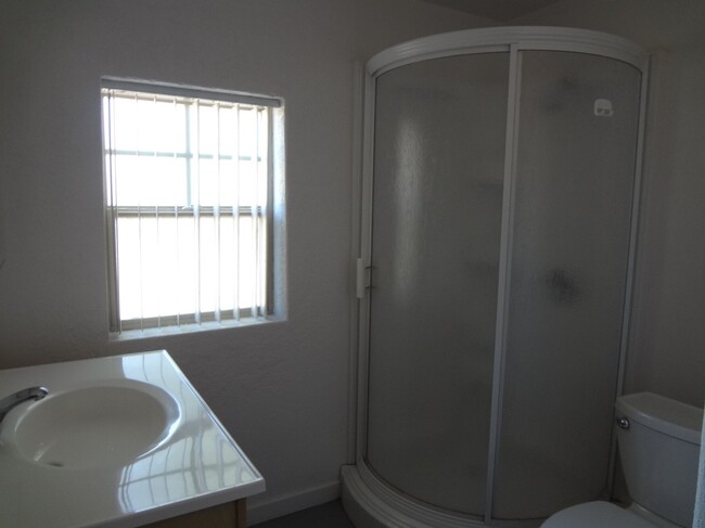 Picture may not be of exact unit, but of a similar one - 473-455 Johnstonville Rd Casa