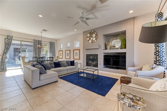 Photo - 6 Weston Hills Rd