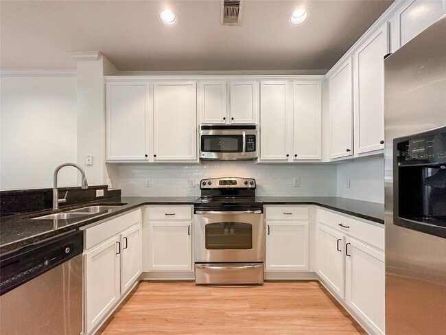 Photo - 3001 Murworth Dr Unit 1302