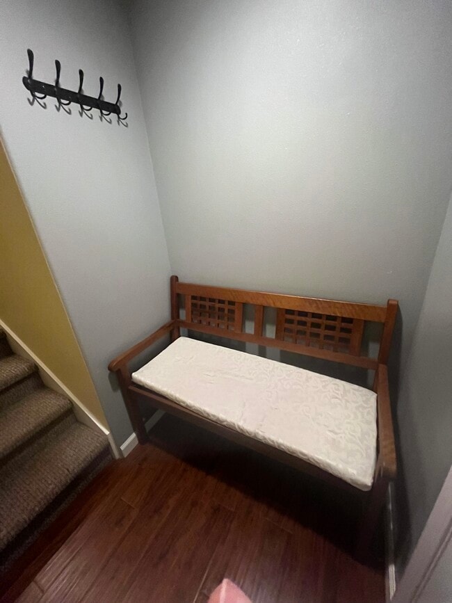 Opposite wall entryway - 4824 San Francisco Dr NE Unit #A