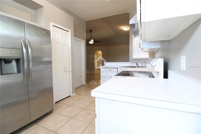 Photo - 464 Briar Bay Cir