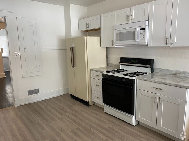 Building Photo - 3222-3224 S Adams Ave Unit 3224 S Adams Ave Rental