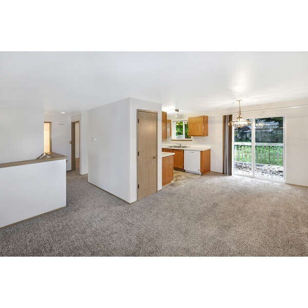 11212 67th Ave Ct E