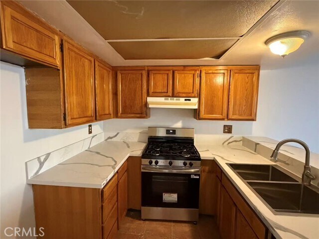 Photo - 1708 Puente Ave