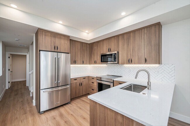 Photo - Brand New Townhome!  Be the First!!