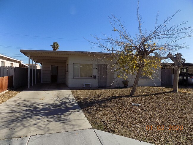 Building Photo - 2 bed Rental