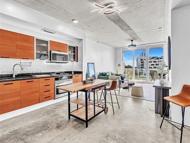 Photo - 3470 E Coast Ave Unit 3470 E Coast Ave H0504