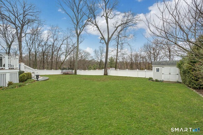 Photo - 51 Ledgewood Dr