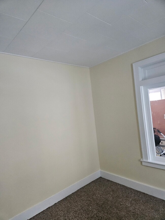 Photo - 71 N Genesee St Unit 1