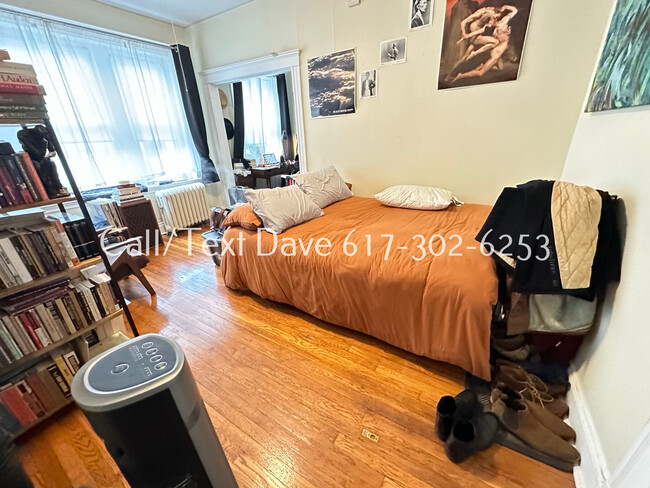 Photo - 220 Kelton St Condo Unit 15