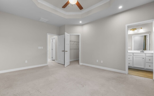 Photo - 436 Westport St