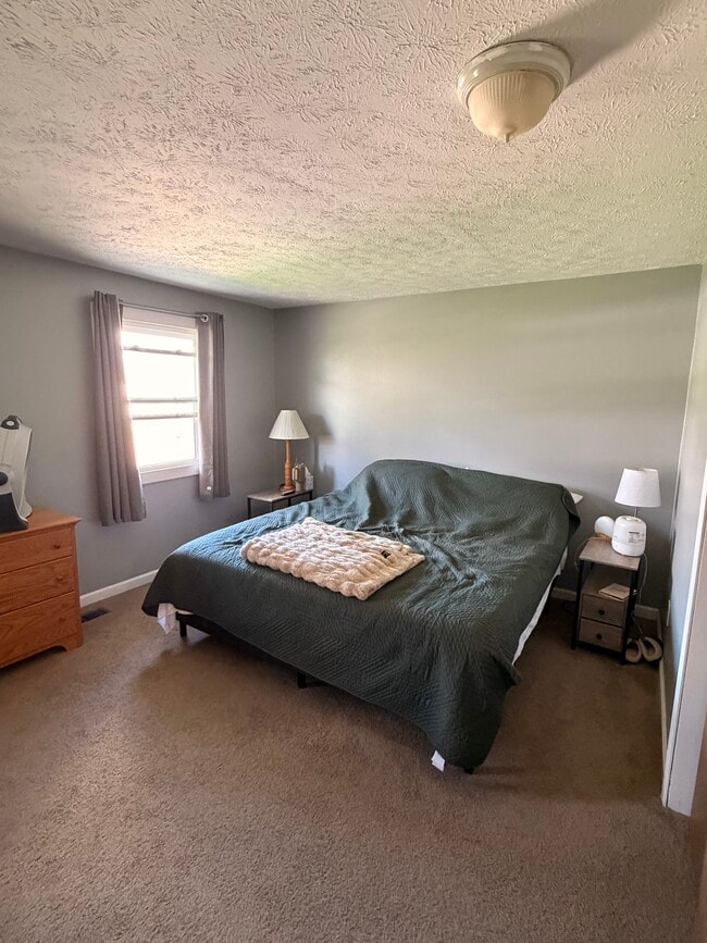 Photo - 211 Centenial Ave