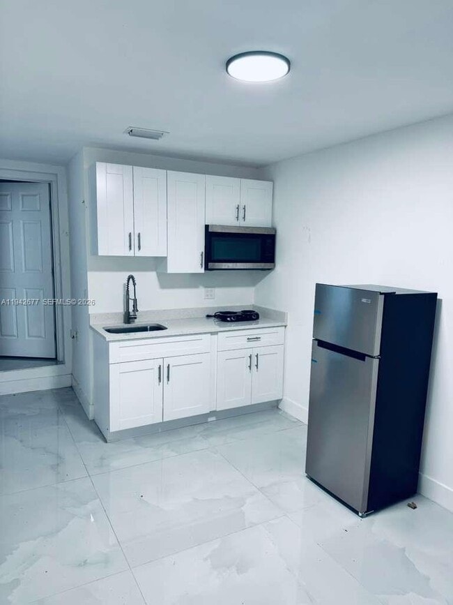 Photo - 1308 NW 19th Ave Unit A