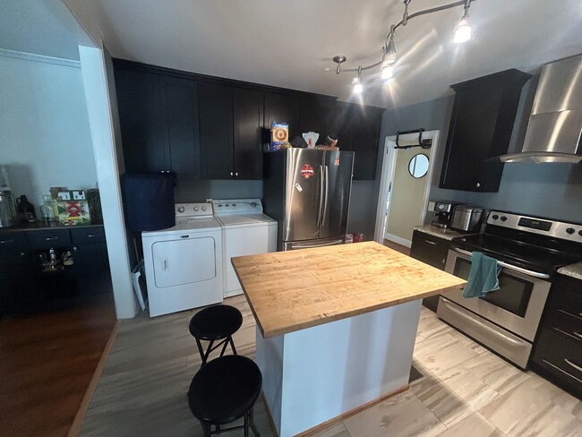 Photo - 4826 Kilbourne Rd