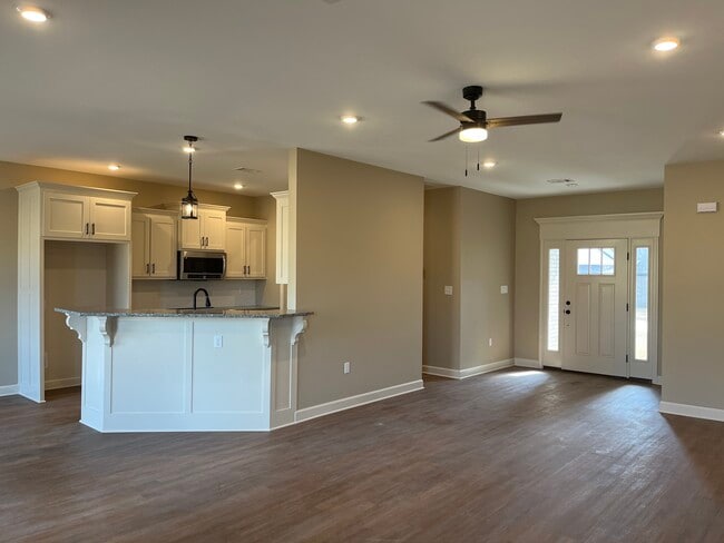 Photo - 137 Hayden Dr