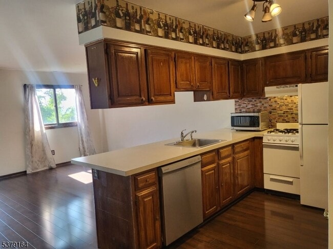 Building Photo - 1 Red Lodge Dr Rental