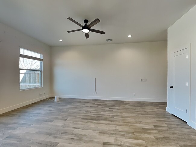 Photo - 217 Wright St