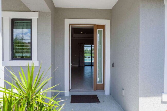 Photo - 13927 Old Creek Ct