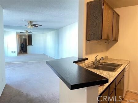 Photo - 610 The Village