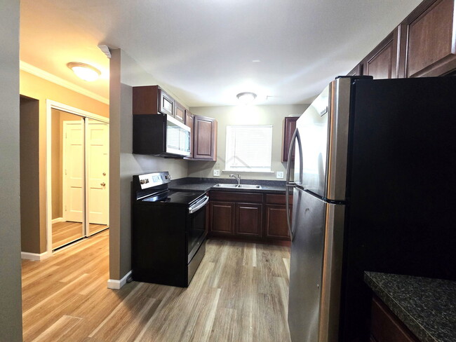 Photo - 30240 Southfield Rd Unit 261