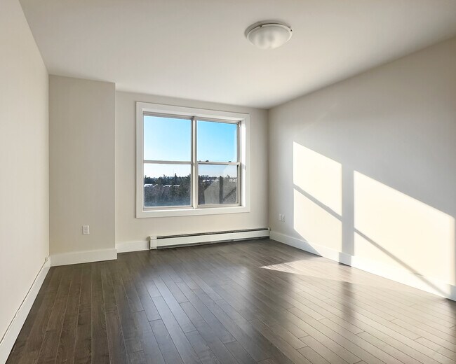 Photo - Rockwood Estates