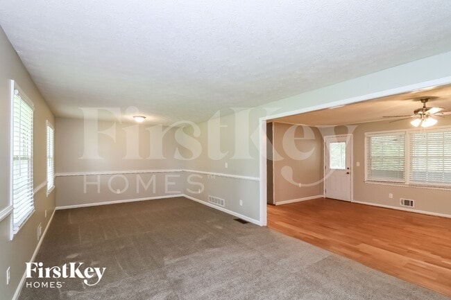Photo - 3560 Nowlin Rd