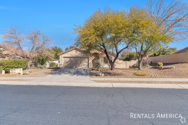 Building Photo - 2535 E Petroglyph Ln Rental