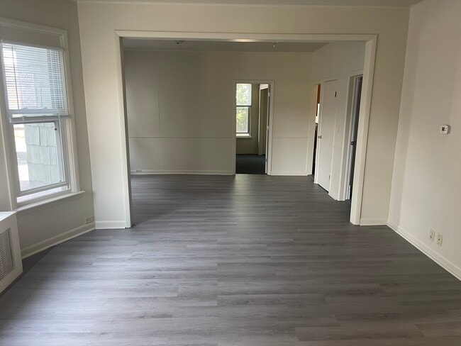 Photo - 812 Scott Ave Unit 812 Scott