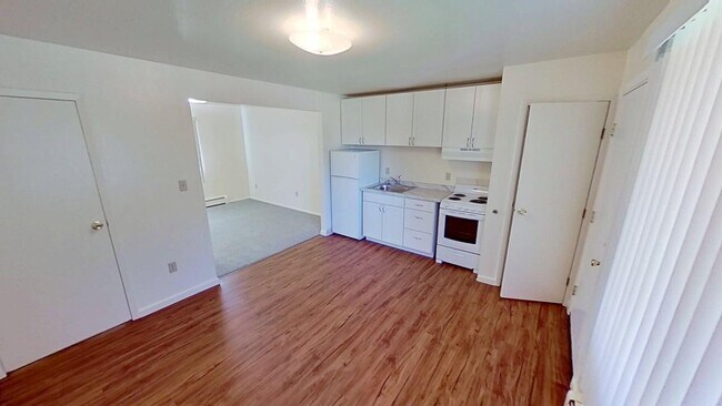 Photo - West Main Flats