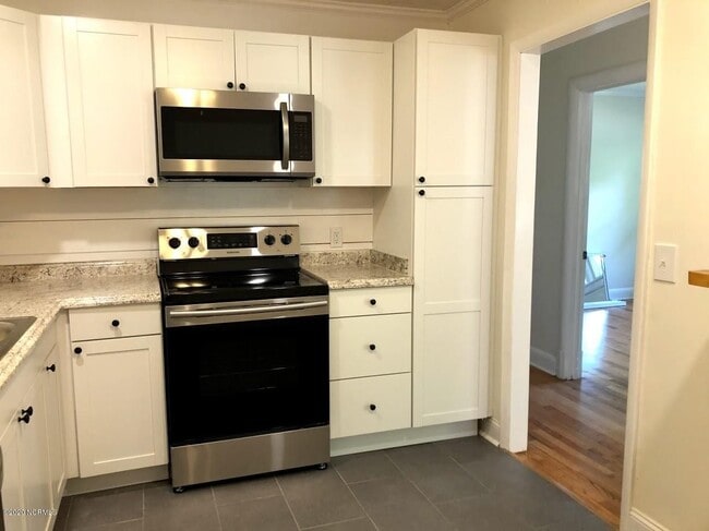 Photo - Walking Distance to UNCW