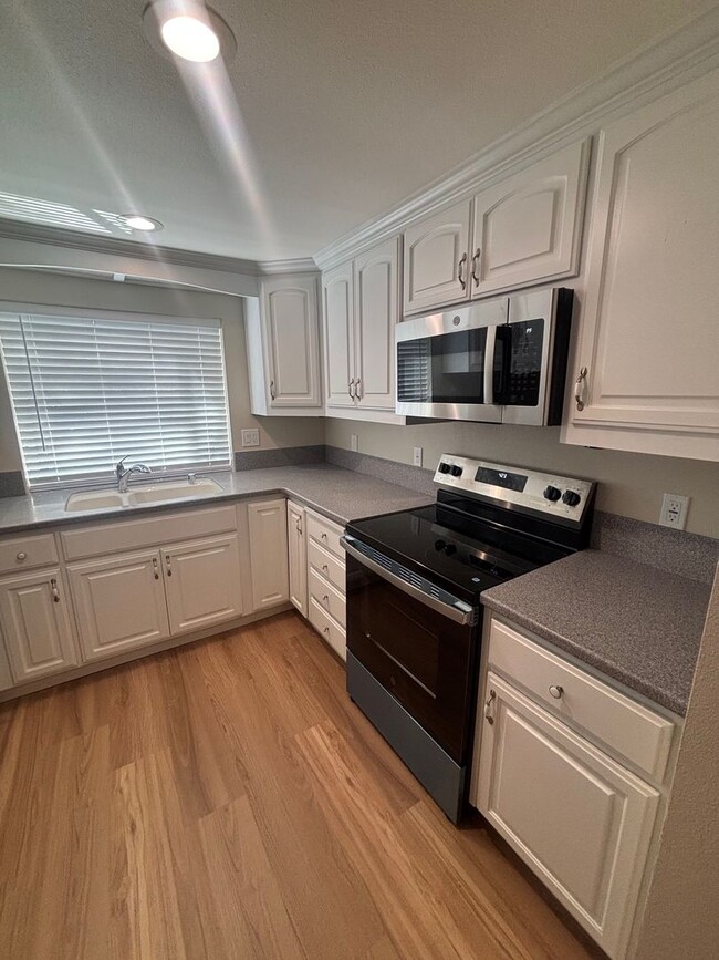 Photo - Updated 2 Bedroom 2 Bathroom Brush Creek Villa Condo with A/C