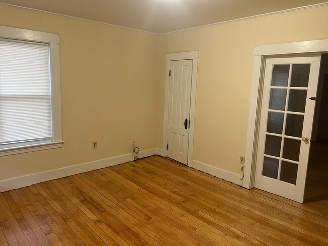 49 Cedar St Unit 1L