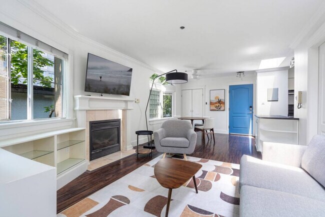 Photo - 1126 W 11th Ave Unit ID1051812P