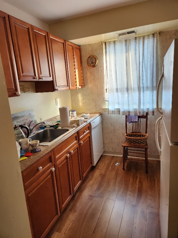 9921 Bustleton Ave Condo Unit R10 Condo for Rent in Philadelphia, PA