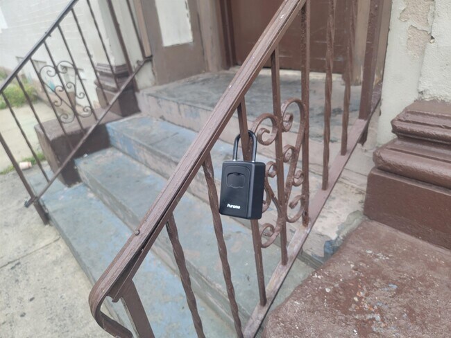 Photo - 100 Linden Ave Unit #11