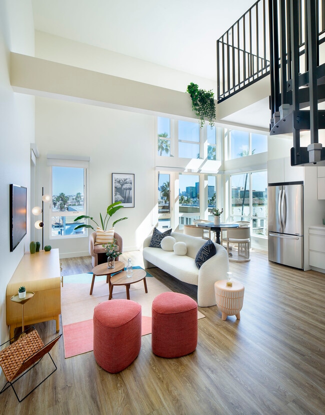 Building Photo - Sawyer Rental