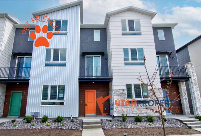 Photo - 1022 W 430 S Townhome