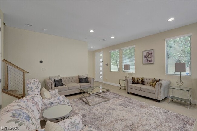 11401 Gravitation Dr