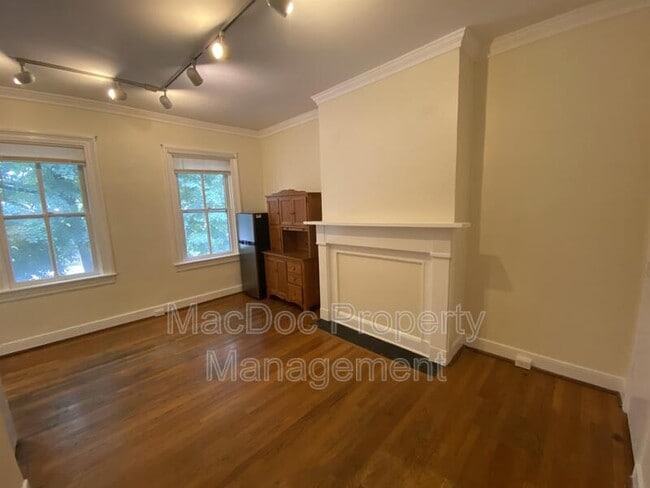 Photo - 604 Caroline St Unit 1