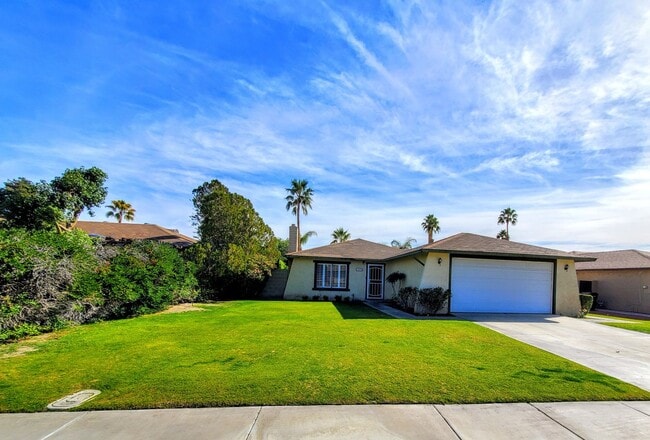 Single Story Beautiful House - Close to Ev... - Single Story Beautiful House - Close to Ev...
