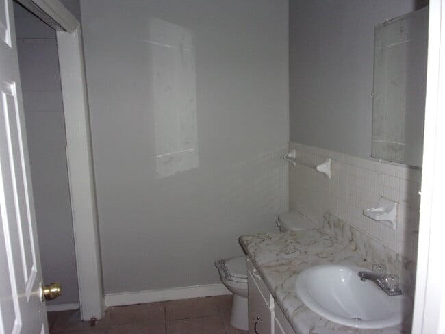 Photo - 5546 Apple Blossom Dr