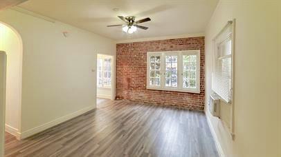 Building Photo - 21 Westminster Ave Unit 205