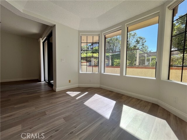 Photo - 2567 Plaza del Amo Unit 108