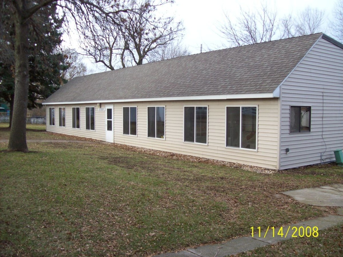 Photo - 633 Jefferson Ave