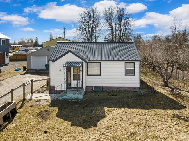Building Photo - Charming Bungalow in Evergreen Rental