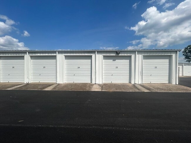 Building Photo - Midtown Plaza Unit 22