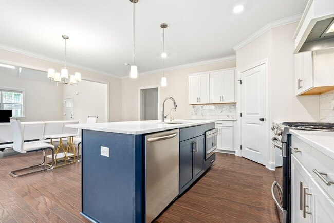 Photo - 826 Clear Spring Dr