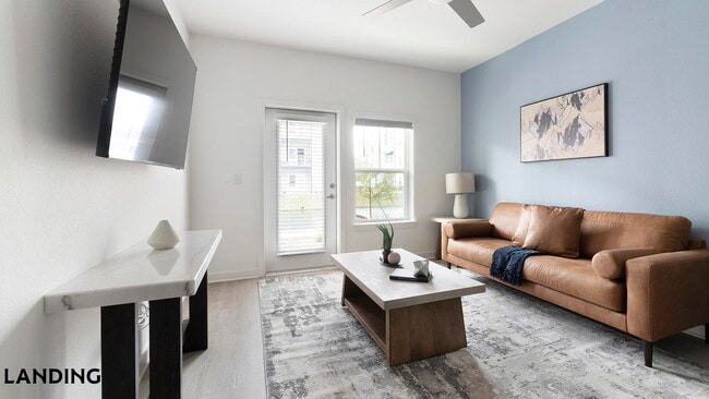 Photo - 12525 Tibbets Ln Unidad 5107