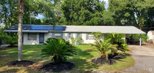 Building Photo - Oak Street Unit Room for rent near Apopka Rental