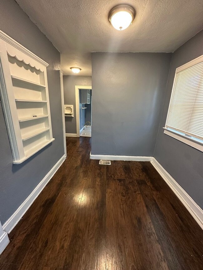 Photo - 2 Bedroom 1 Bath